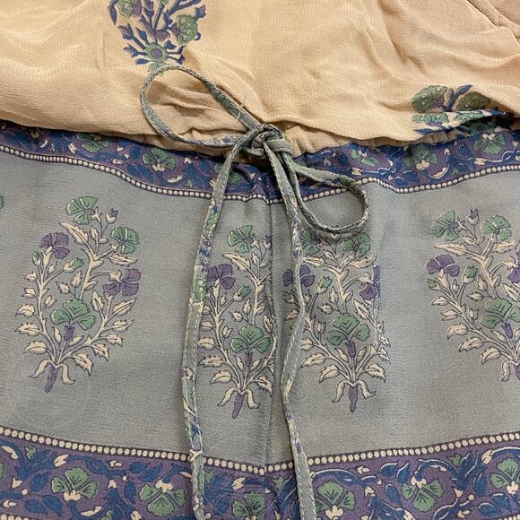 Free People M Janpath Romper | Boho Bell Sleeve, Fall Floral, Blue Beige - Picture 4 of 7